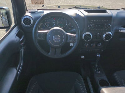 2017 Jeep Wrangler Unlimited Sahara 4x4