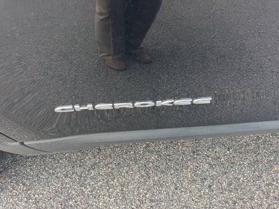 2021 Jeep Cherokee Limited FWD