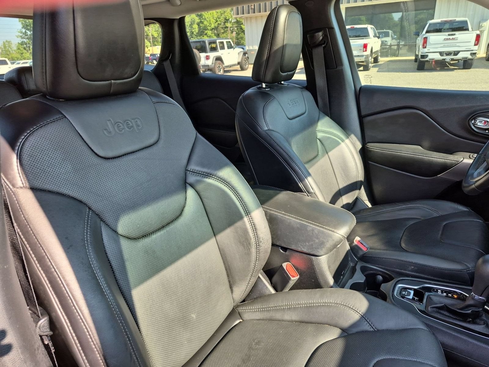 2021 Jeep Cherokee Limited FWD
