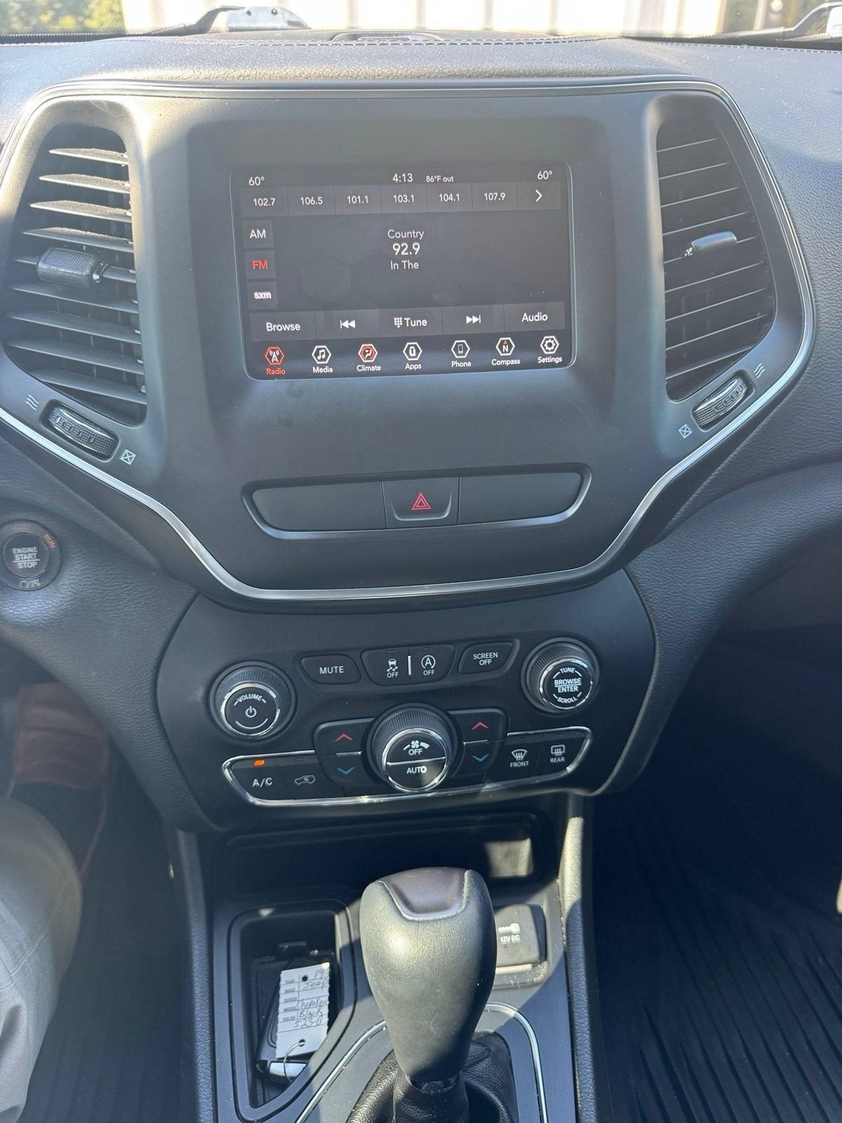 2019 Jeep Cherokee Latitude Plus FWD
