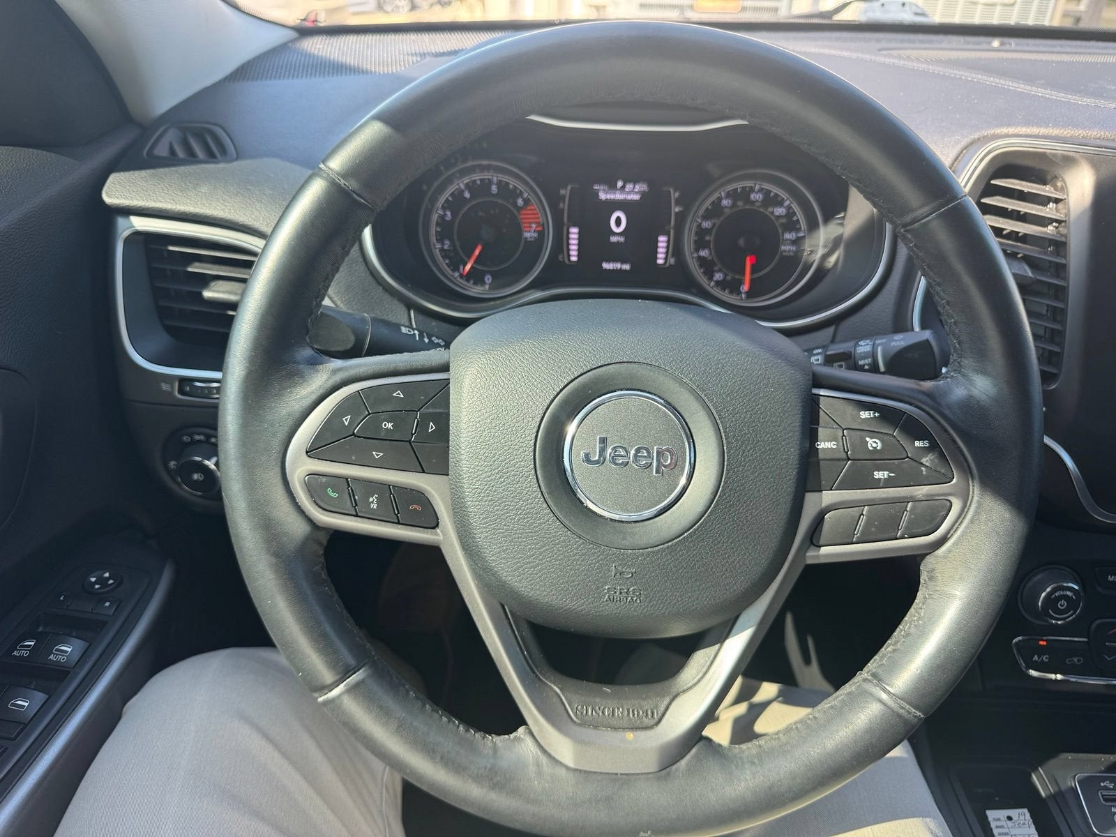 2019 Jeep Cherokee Latitude Plus FWD