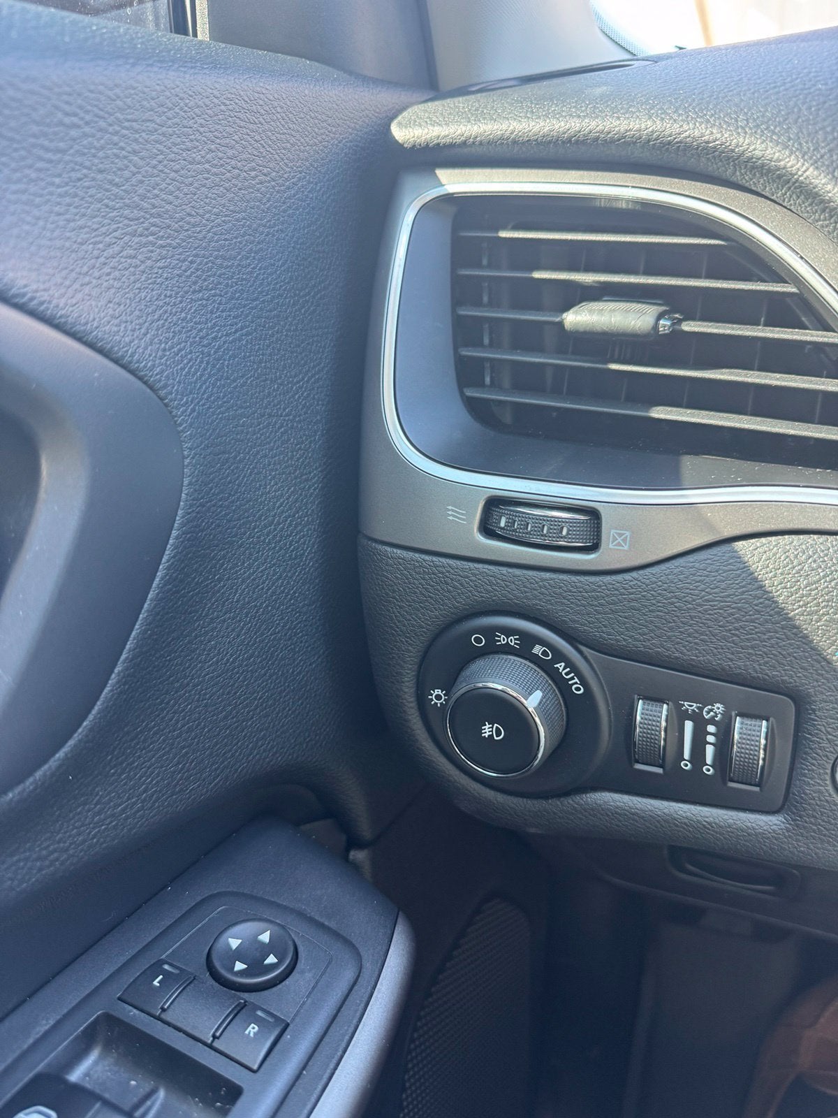 2019 Jeep Cherokee Latitude Plus FWD