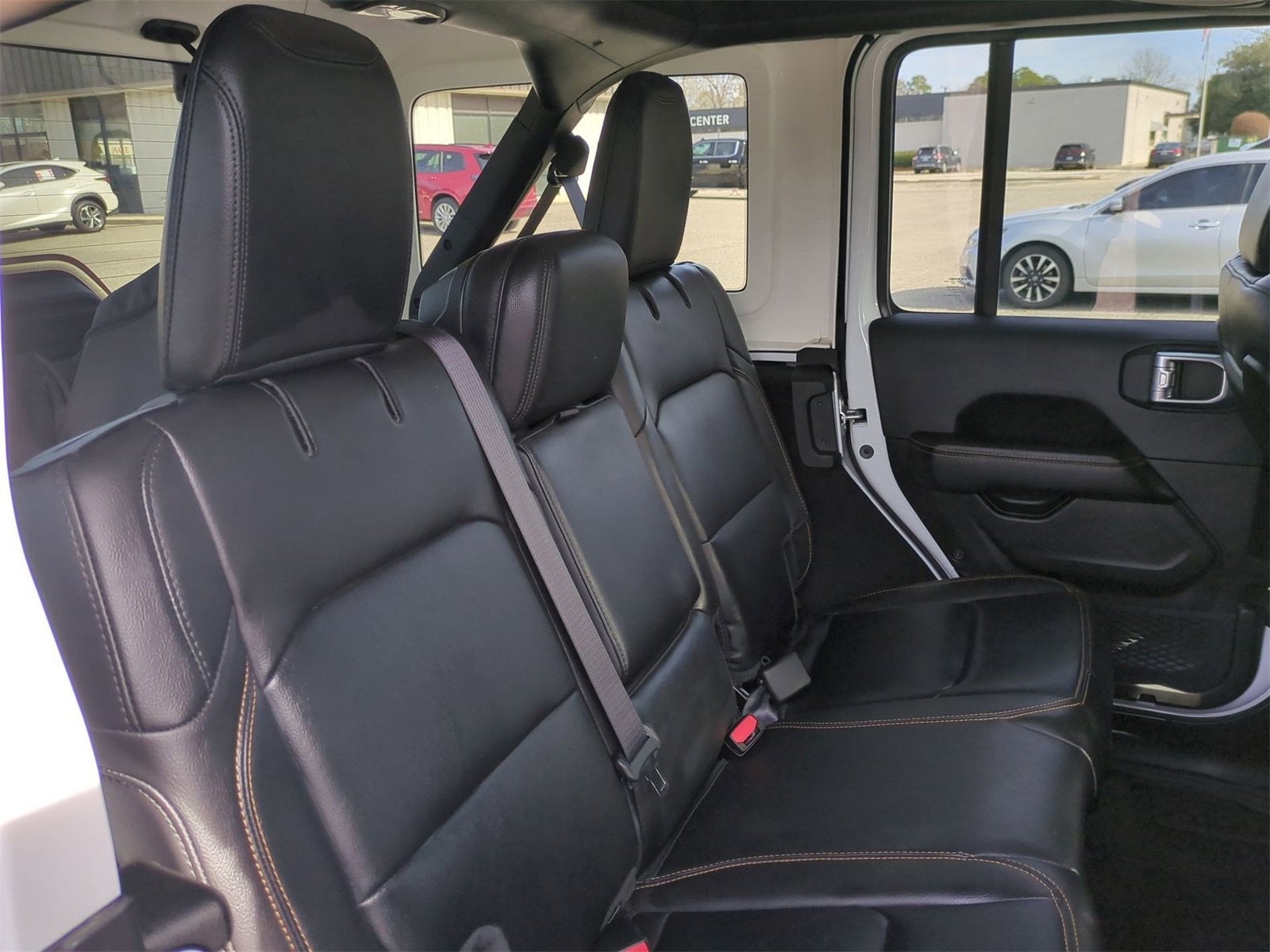 2024 Jeep Wrangler 4-Door Sahara 4x4