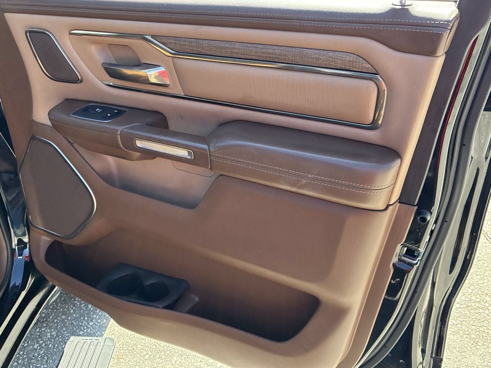 2019 RAM 1500 Longhorn Crew Cab 4x2 5'7" Box