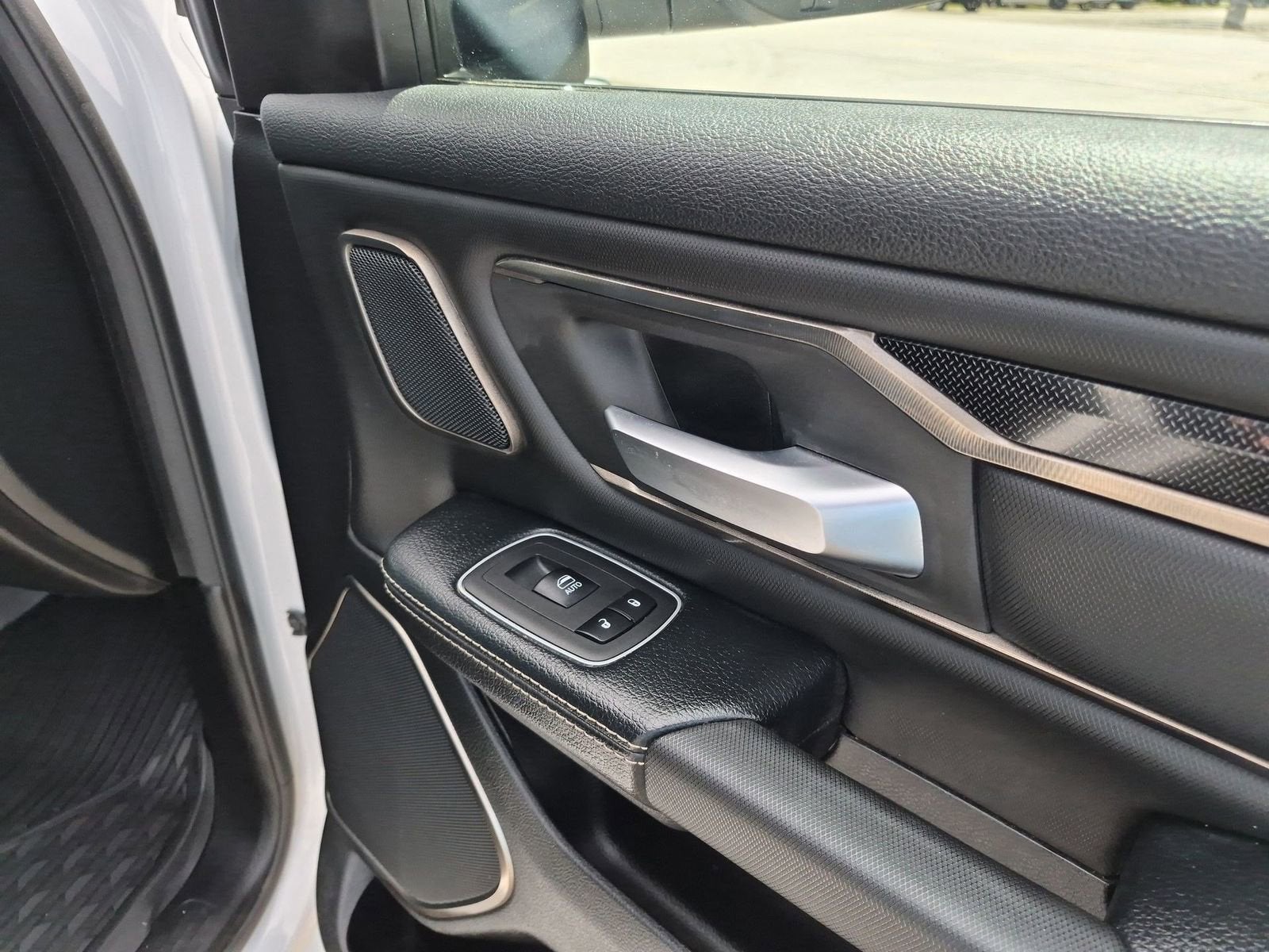 2021 RAM 1500 Rebel Crew Cab 4x4 5'7" Box