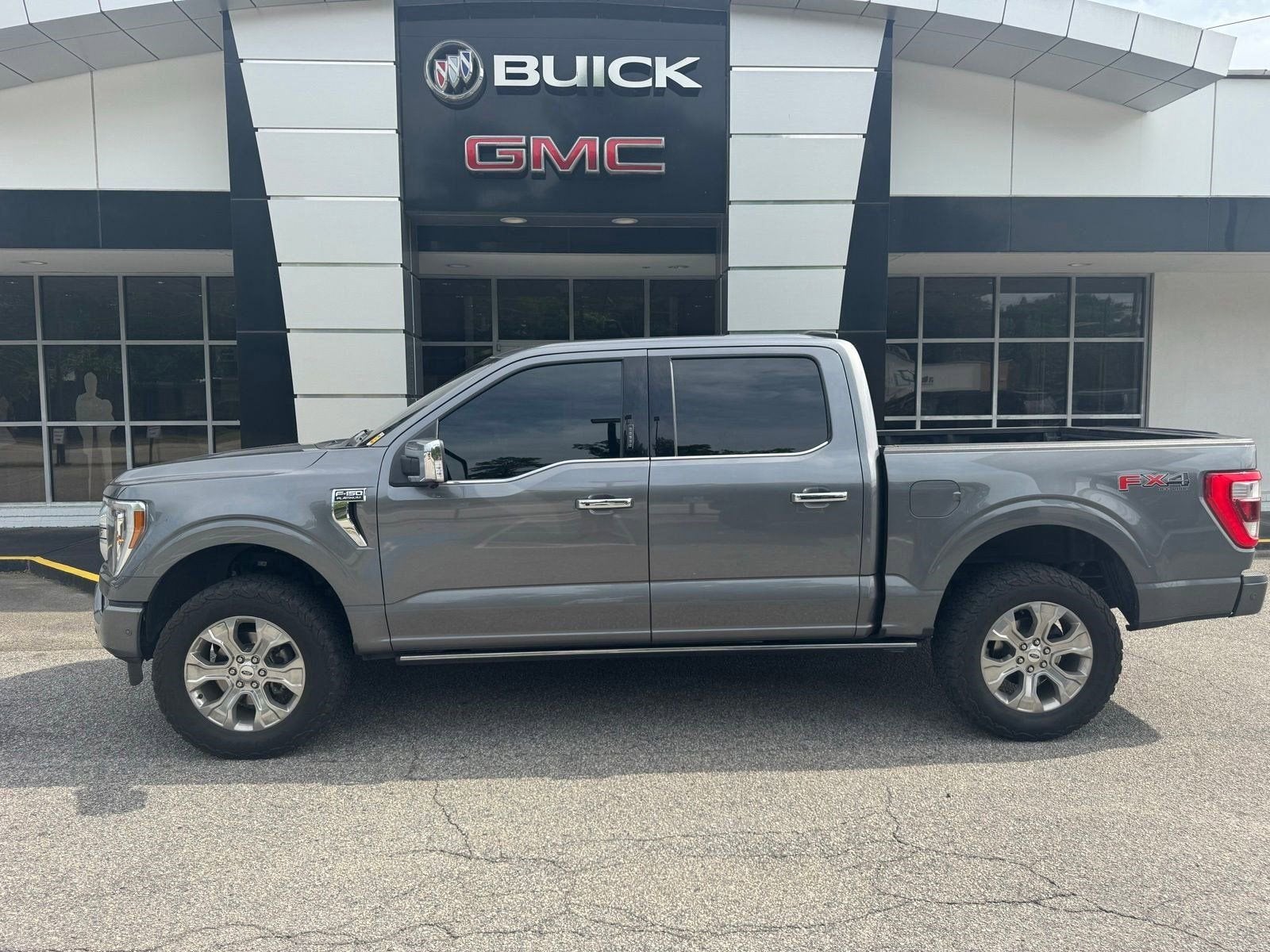 2023 Ford F-150 Platinum