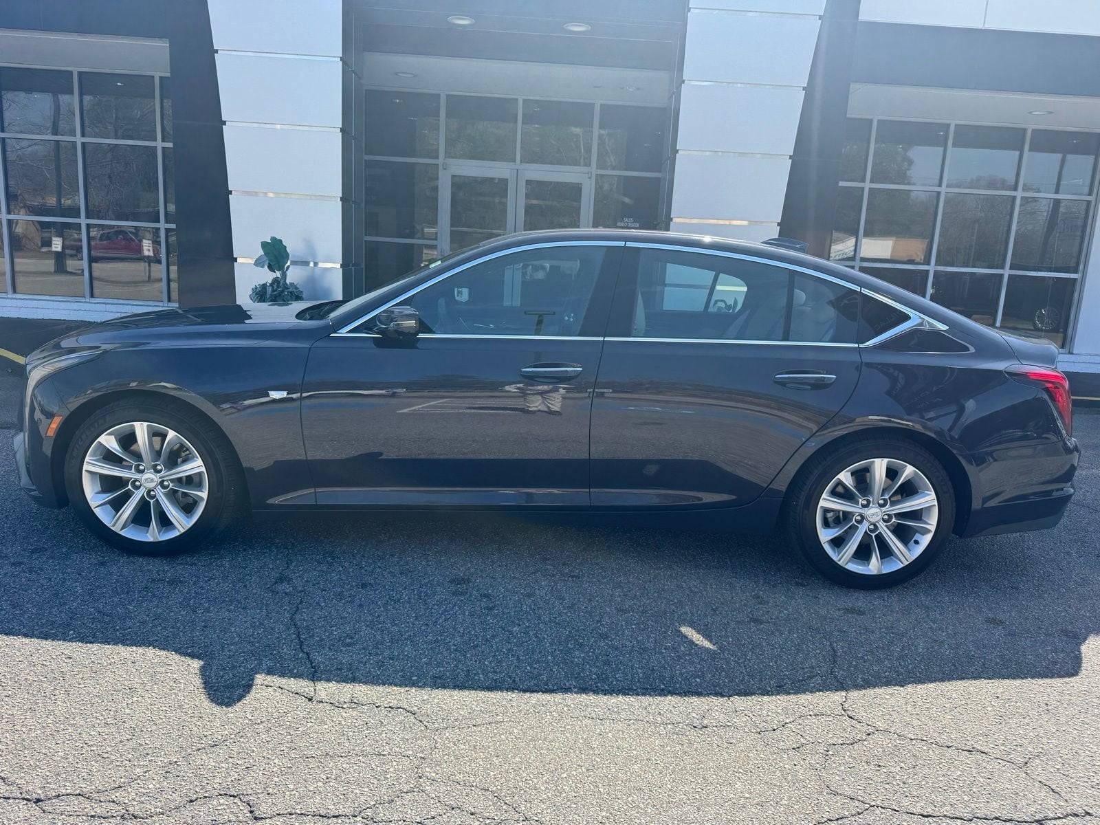 2025 Cadillac CT5 Premium Luxury