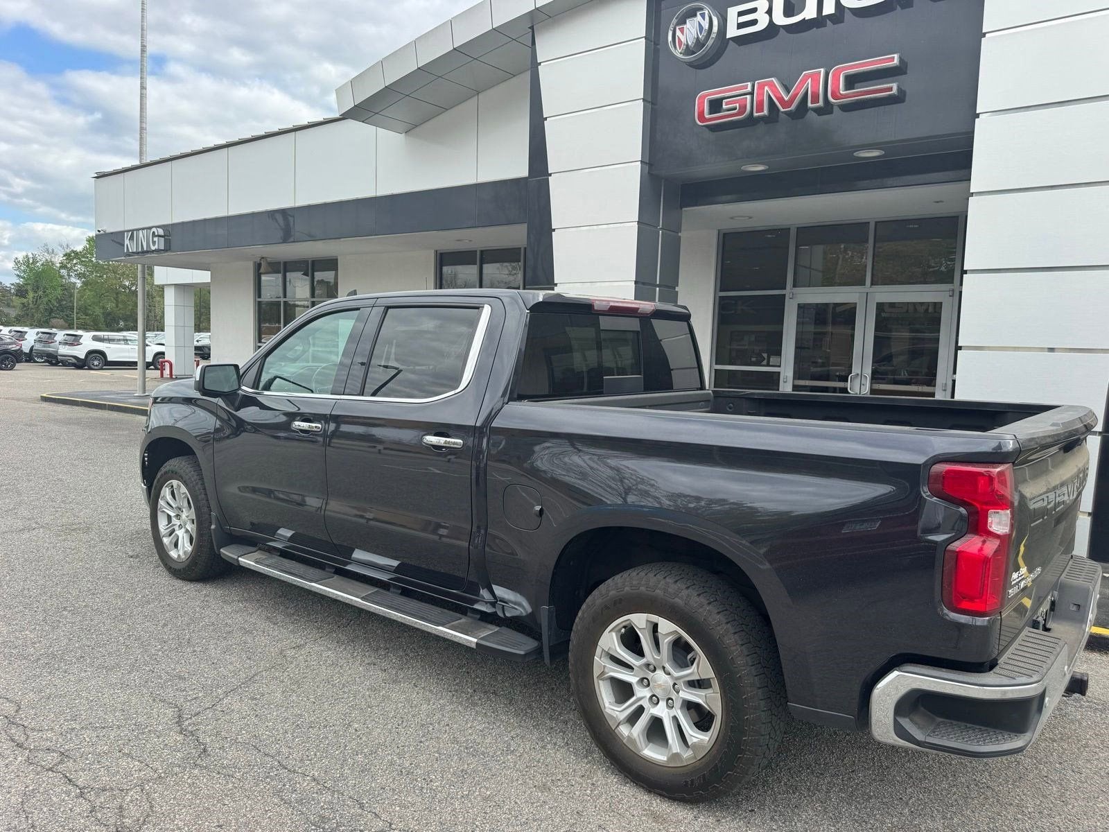 2023 Chevrolet Silverado 1500 LTZ
