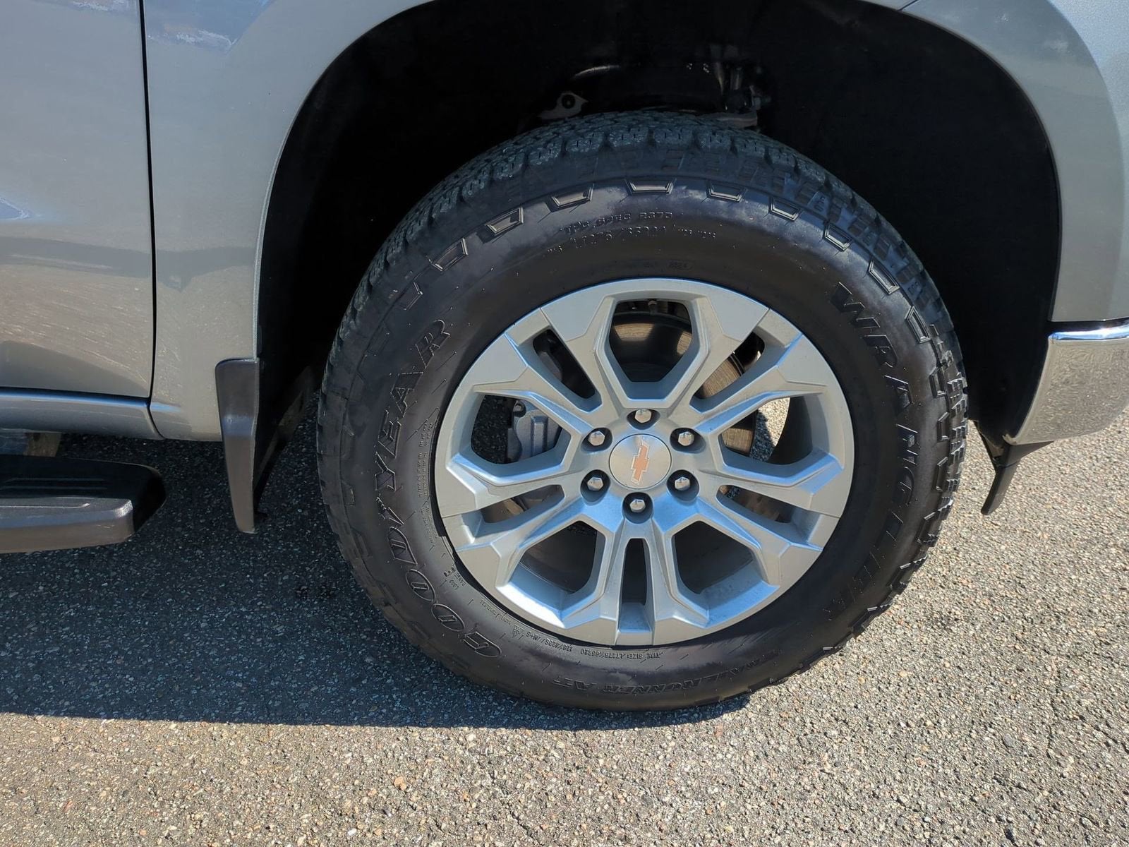 2025 Chevrolet Silverado 1500 LTZ