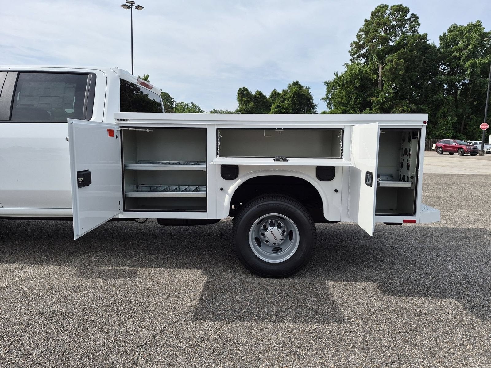 2026 GMC Sierra 3500 HD Chassis Cab Pro