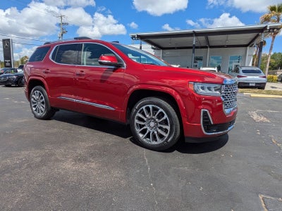 2023 GMC Acadia Denali