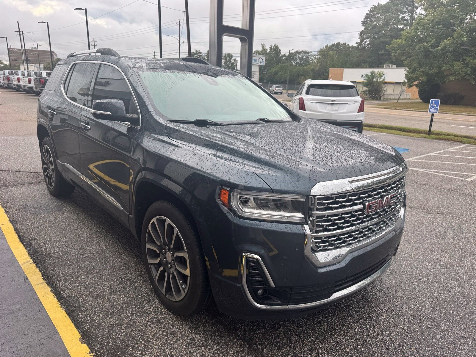 2020 GMC Acadia Denali