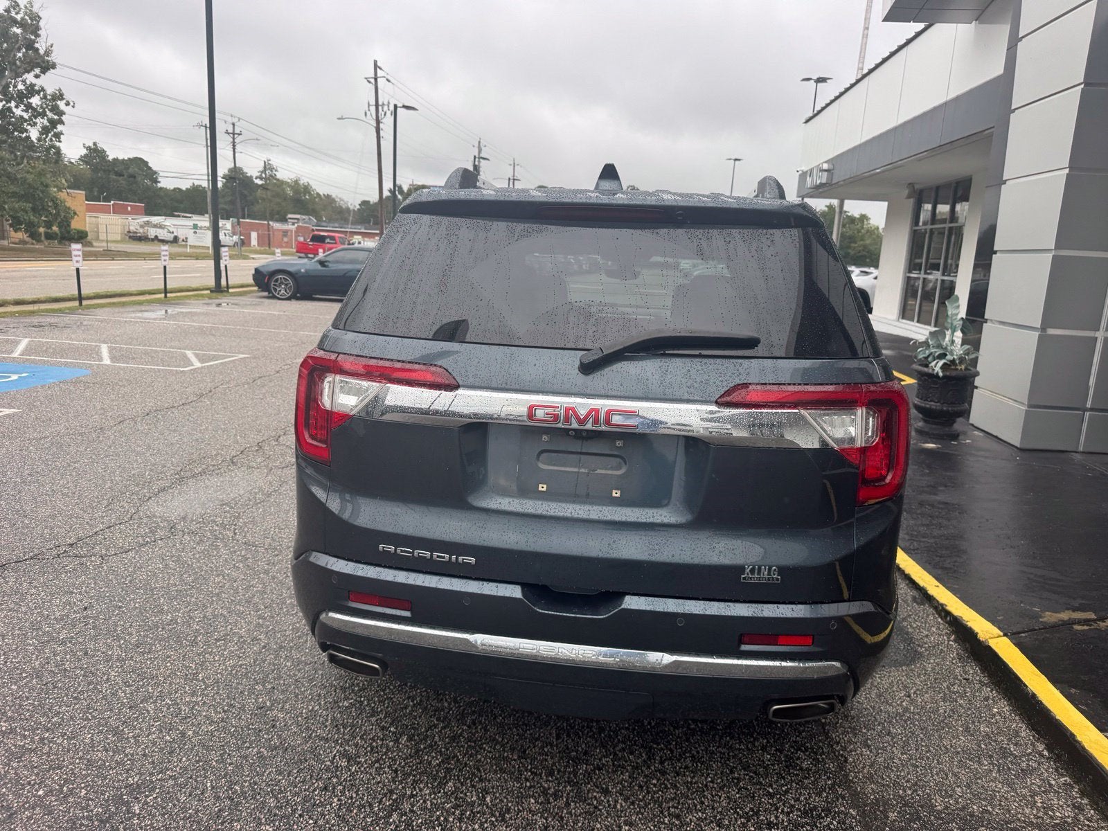 2020 GMC Acadia Denali