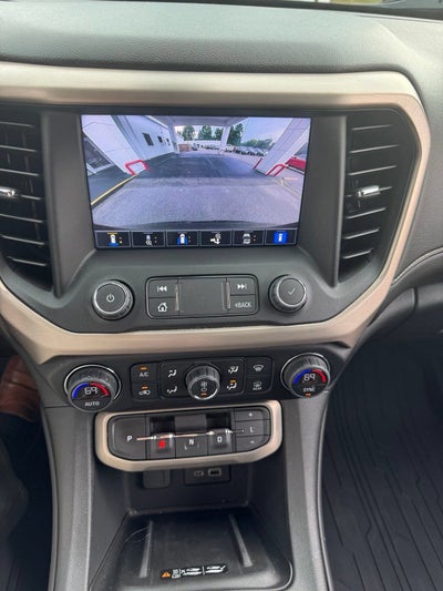2022 GMC Acadia Denali
