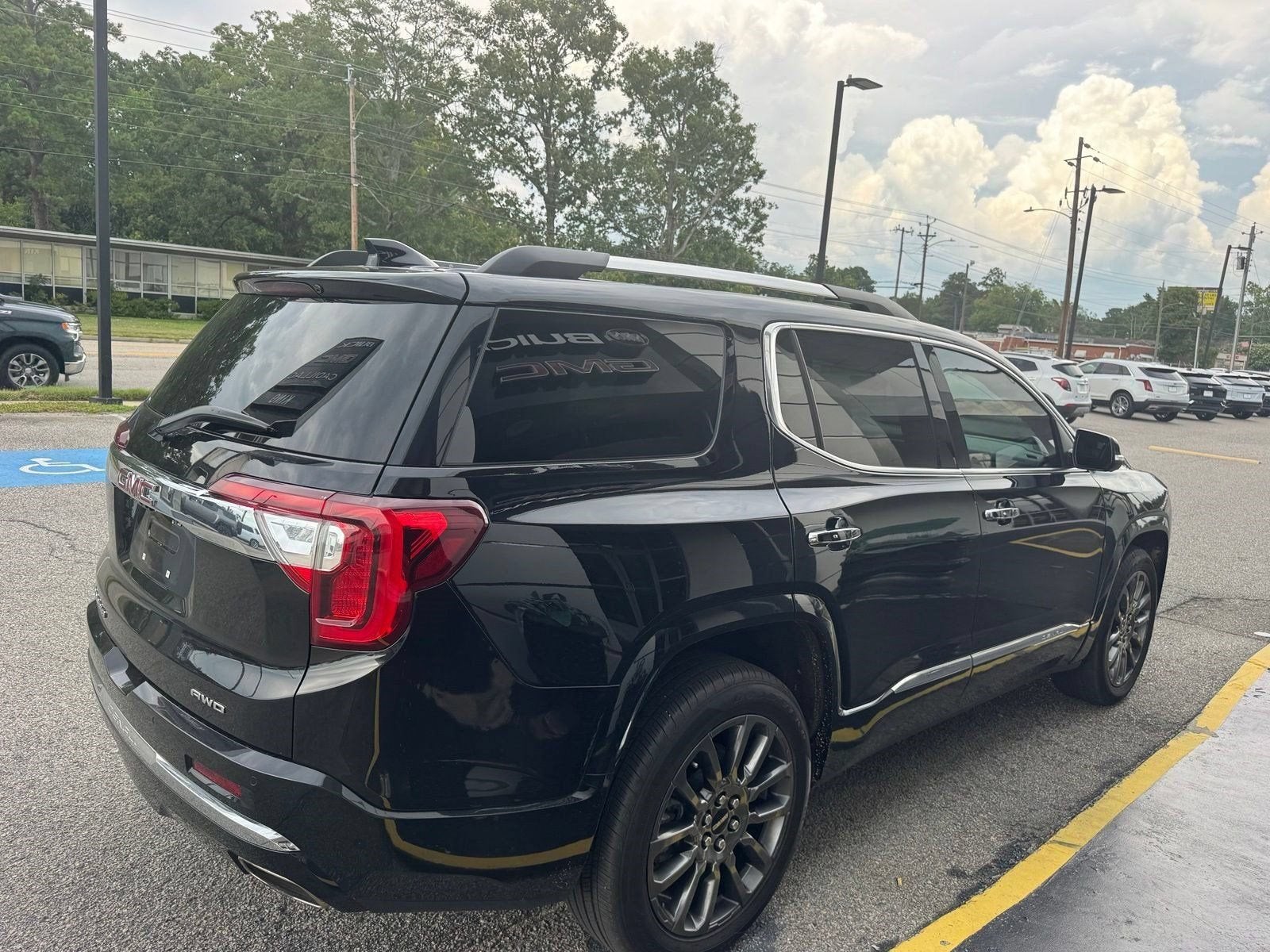 2022 GMC Acadia Denali