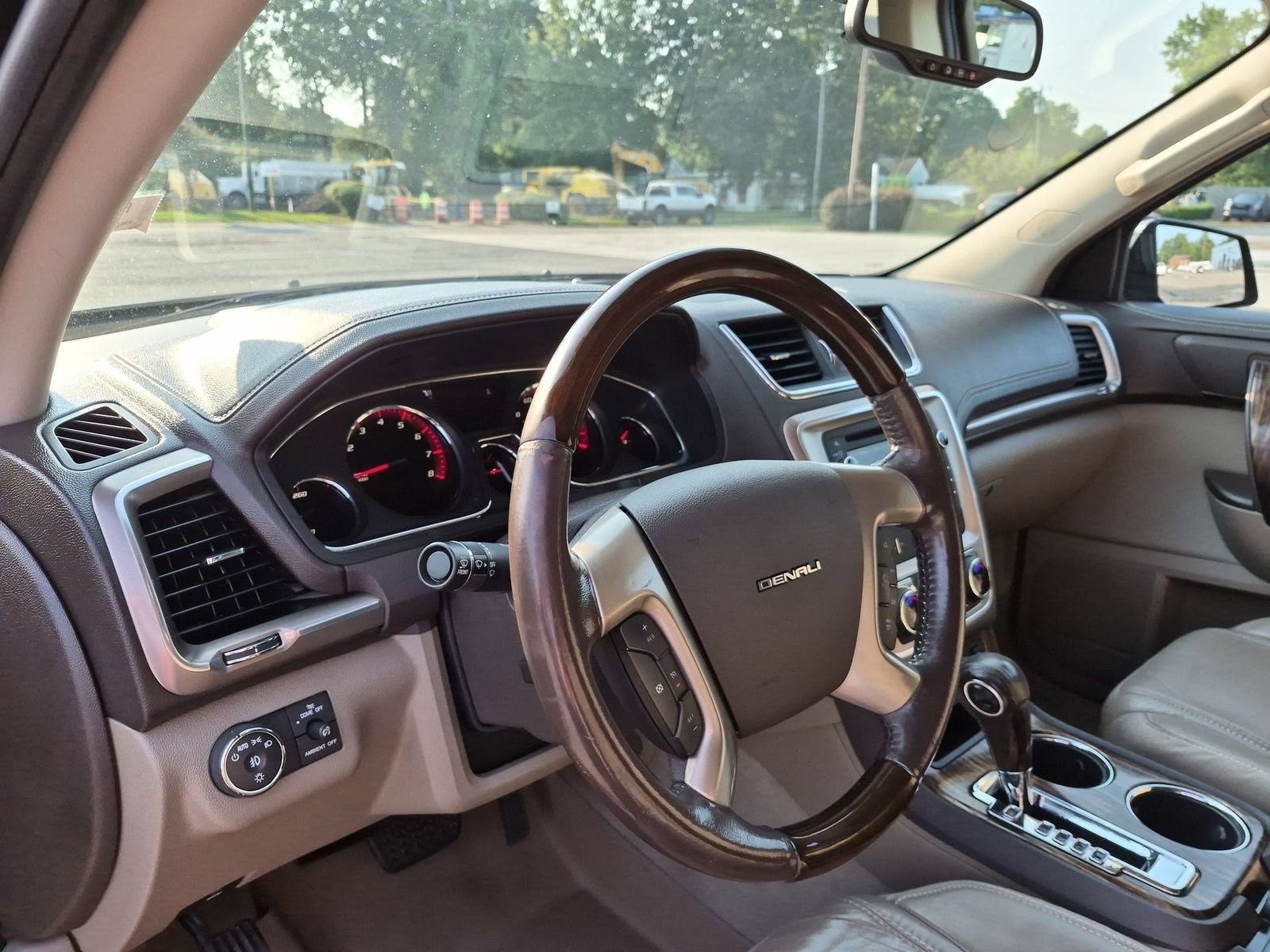 2014 GMC Acadia Denali