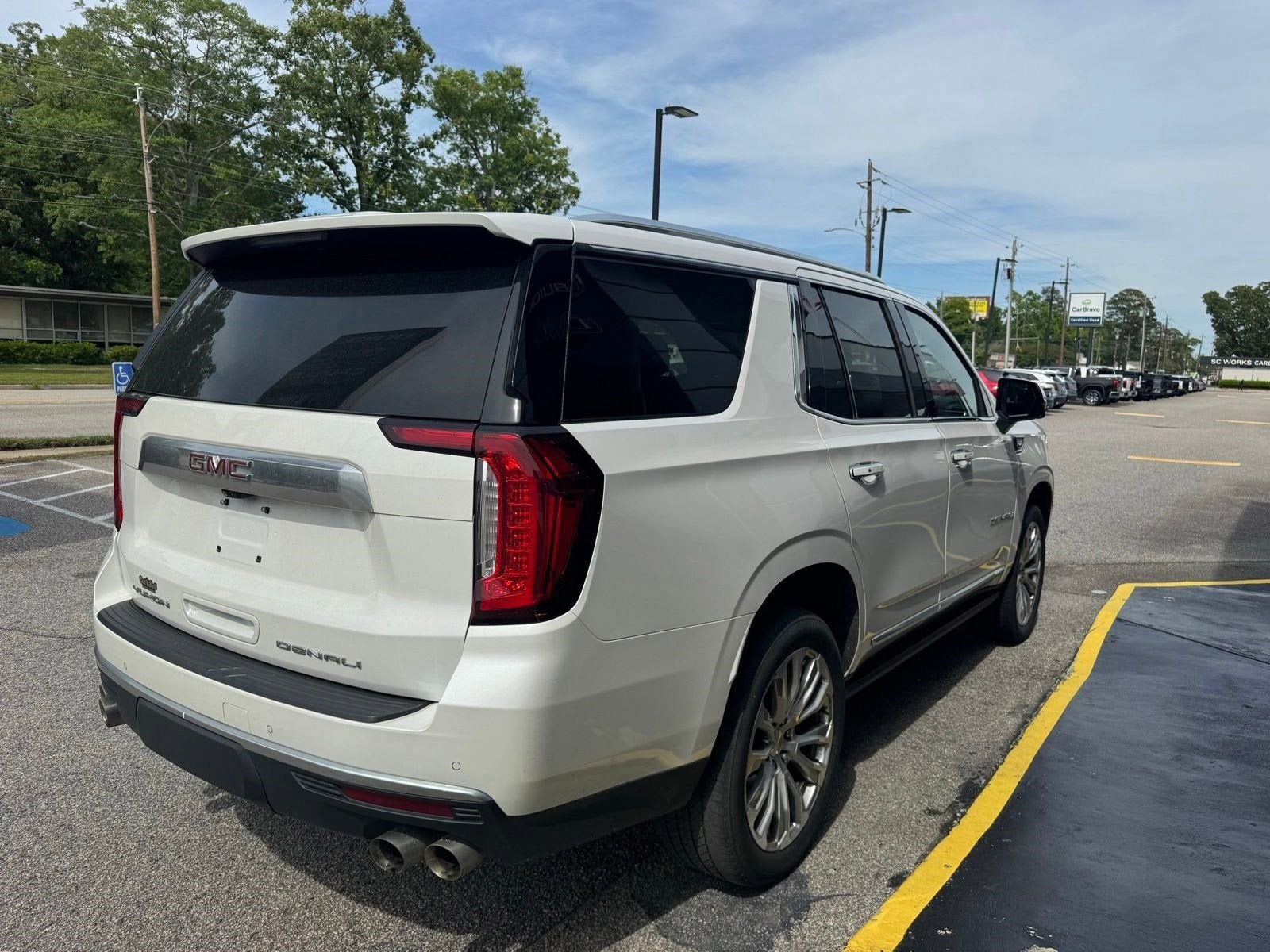 2022 GMC Yukon Denali