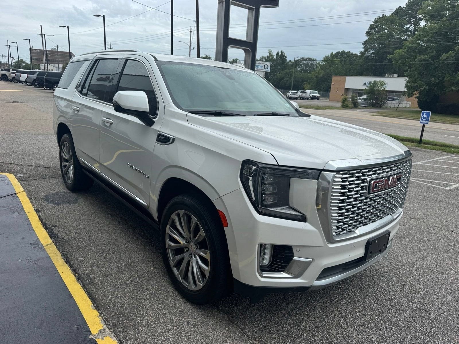 2022 GMC Yukon Denali