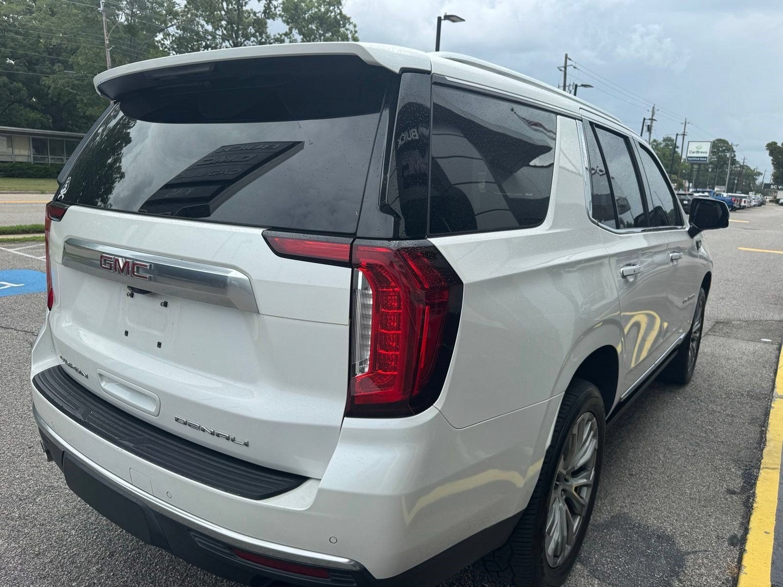 2022 GMC Yukon Denali