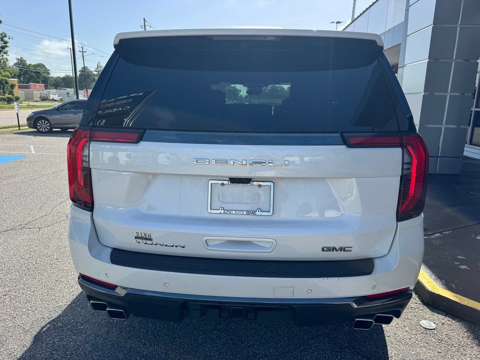 2025 GMC Yukon Denali Ultimate