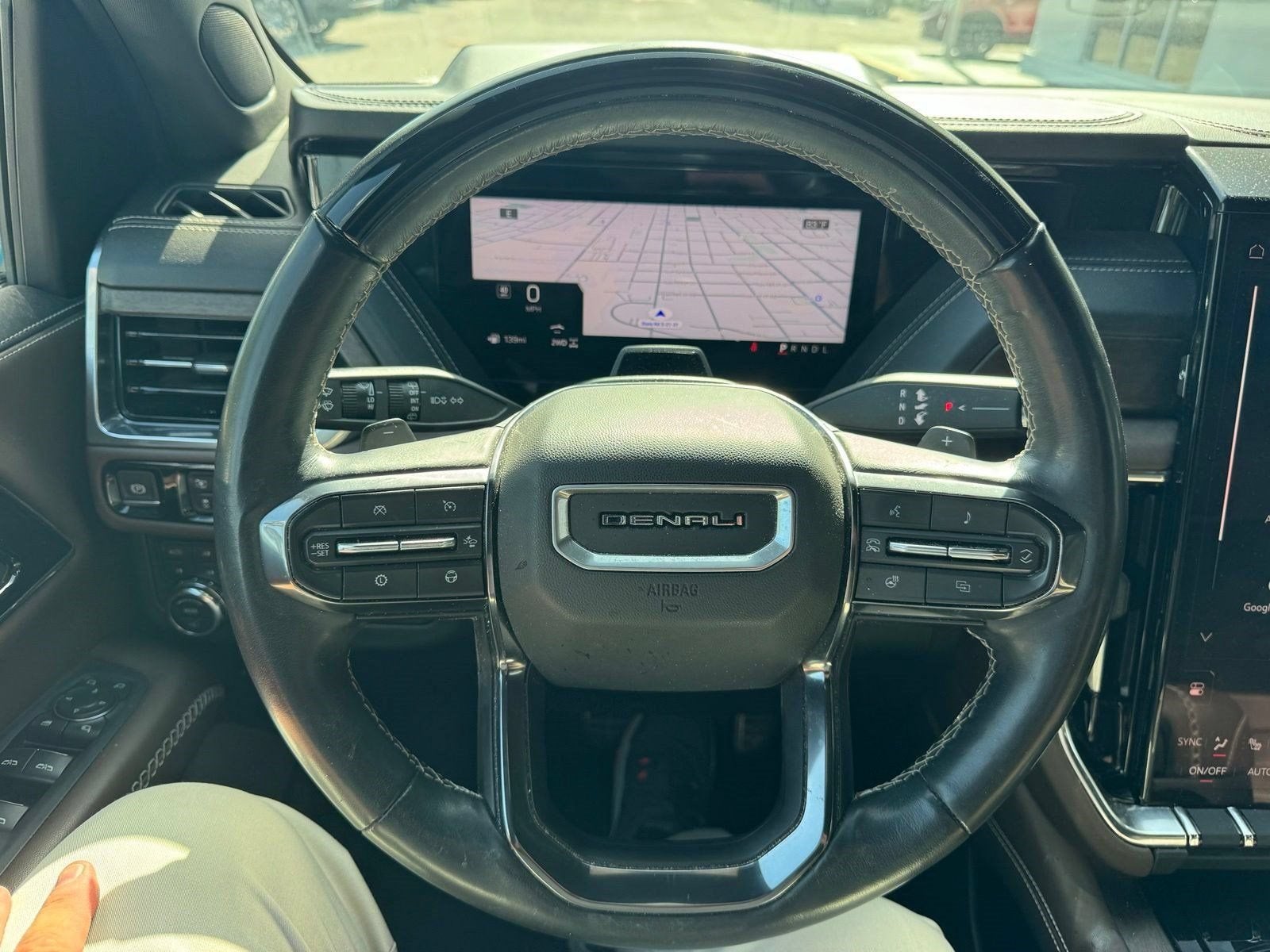 2025 GMC Yukon Denali Ultimate