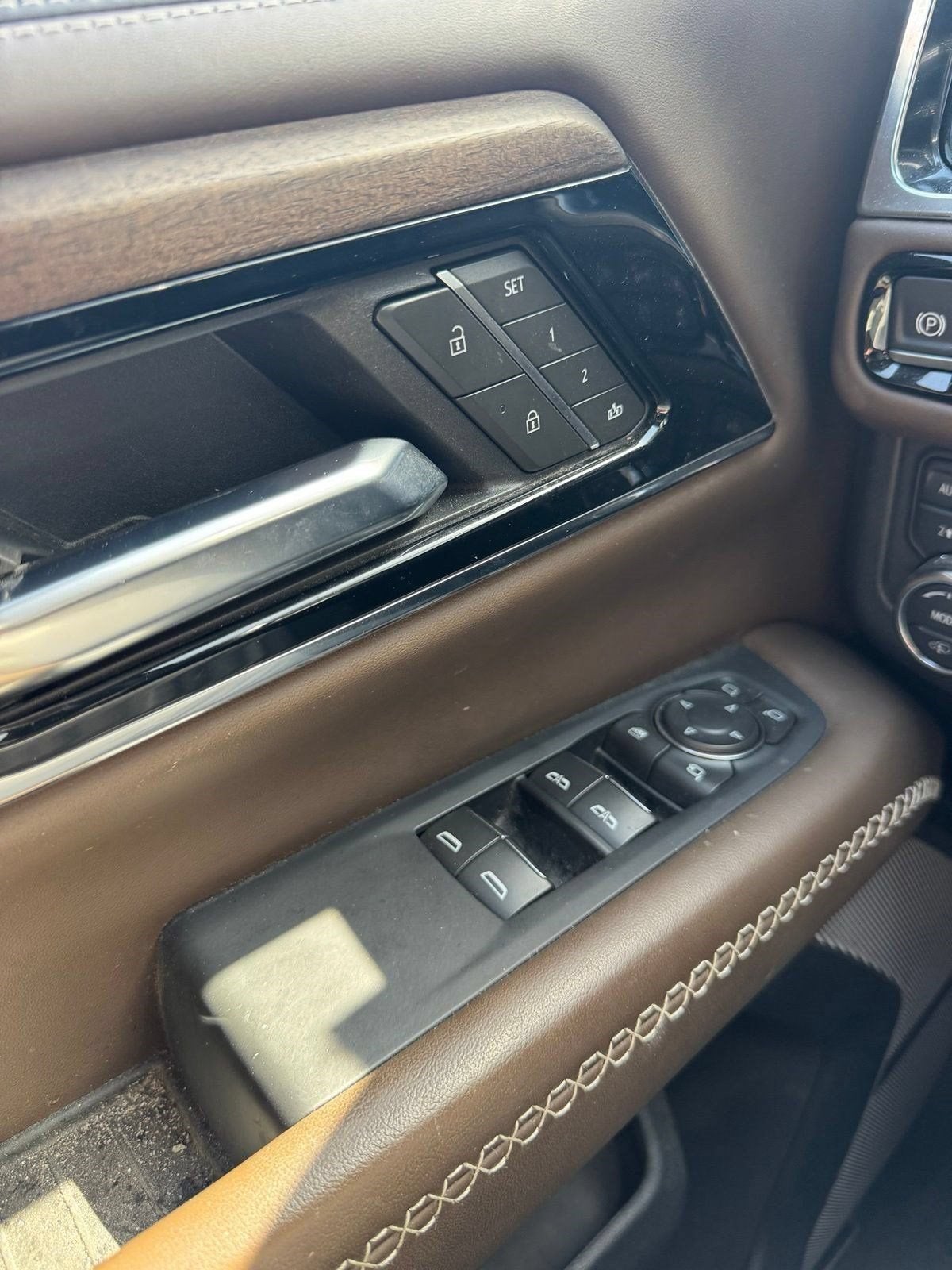 2025 GMC Yukon Denali Ultimate