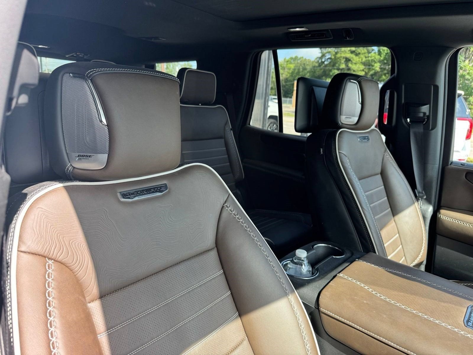 2025 GMC Yukon Denali Ultimate