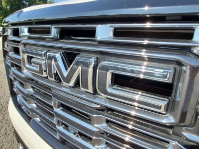2025 GMC Yukon Denali Ultimate