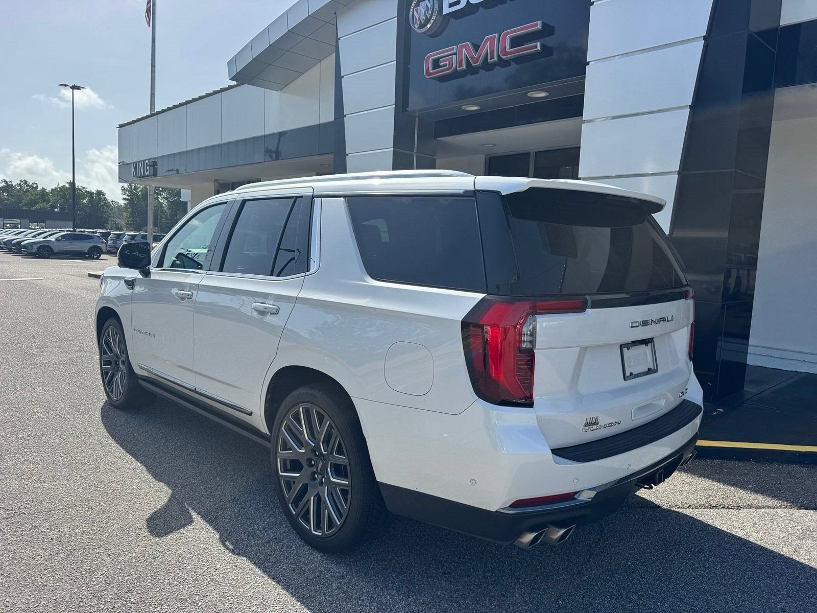 2025 GMC Yukon Denali Ultimate