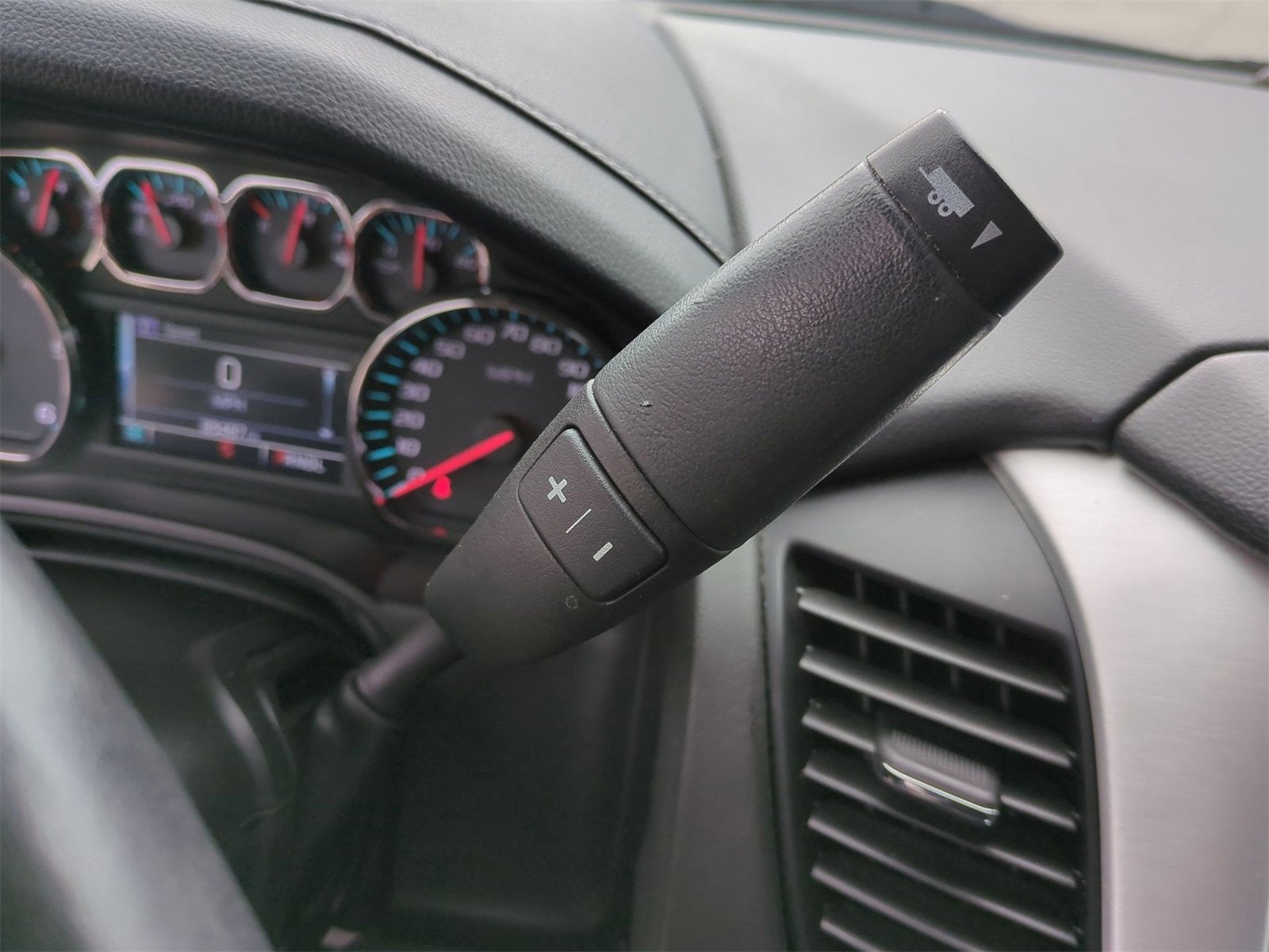 2020 GMC Yukon XL SLT