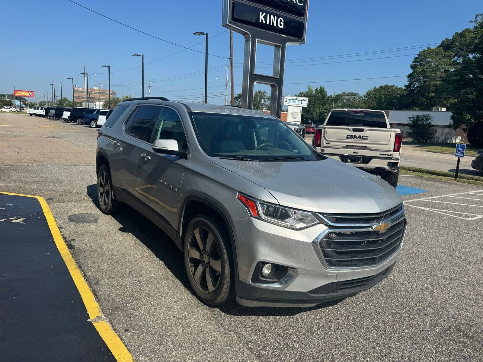 2020 Chevrolet Traverse LT Leather