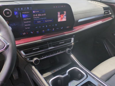 2025 Chevrolet Traverse Z71