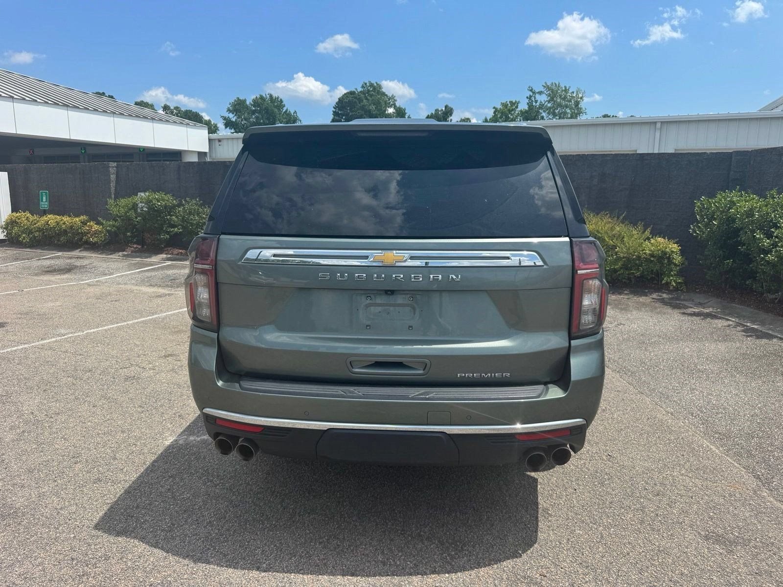 2023 Chevrolet Suburban Premier