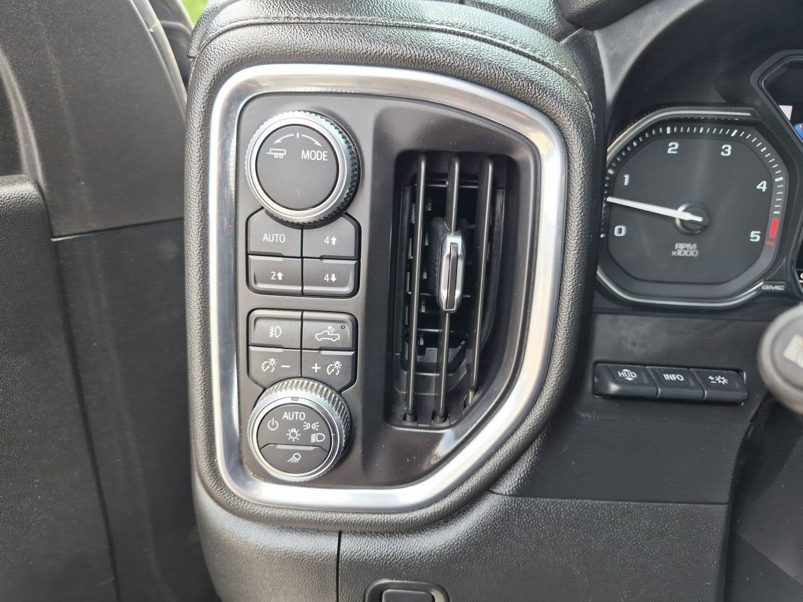 2020 GMC Sierra 2500 HD Denali