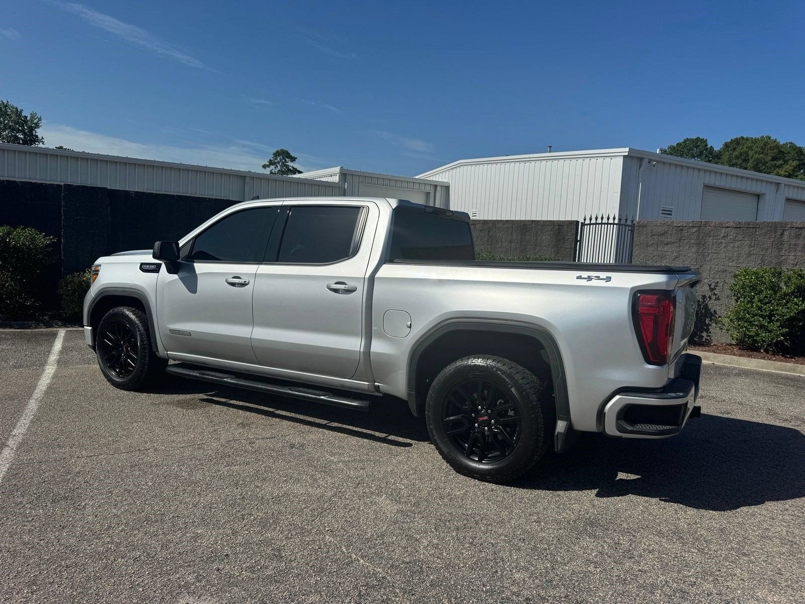 2022 GMC Sierra 1500 Limited Elevation