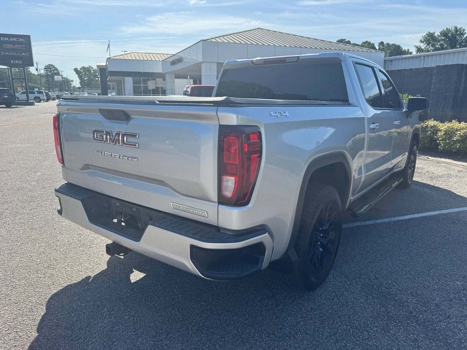 2022 GMC Sierra 1500 Limited Elevation