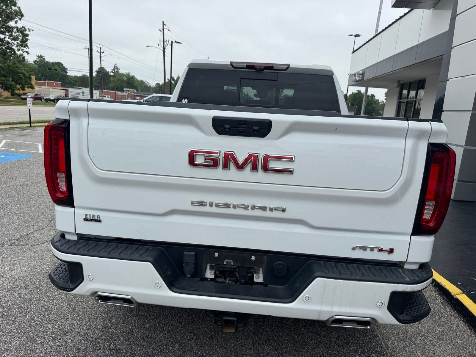 2023 GMC Sierra 1500 AT4