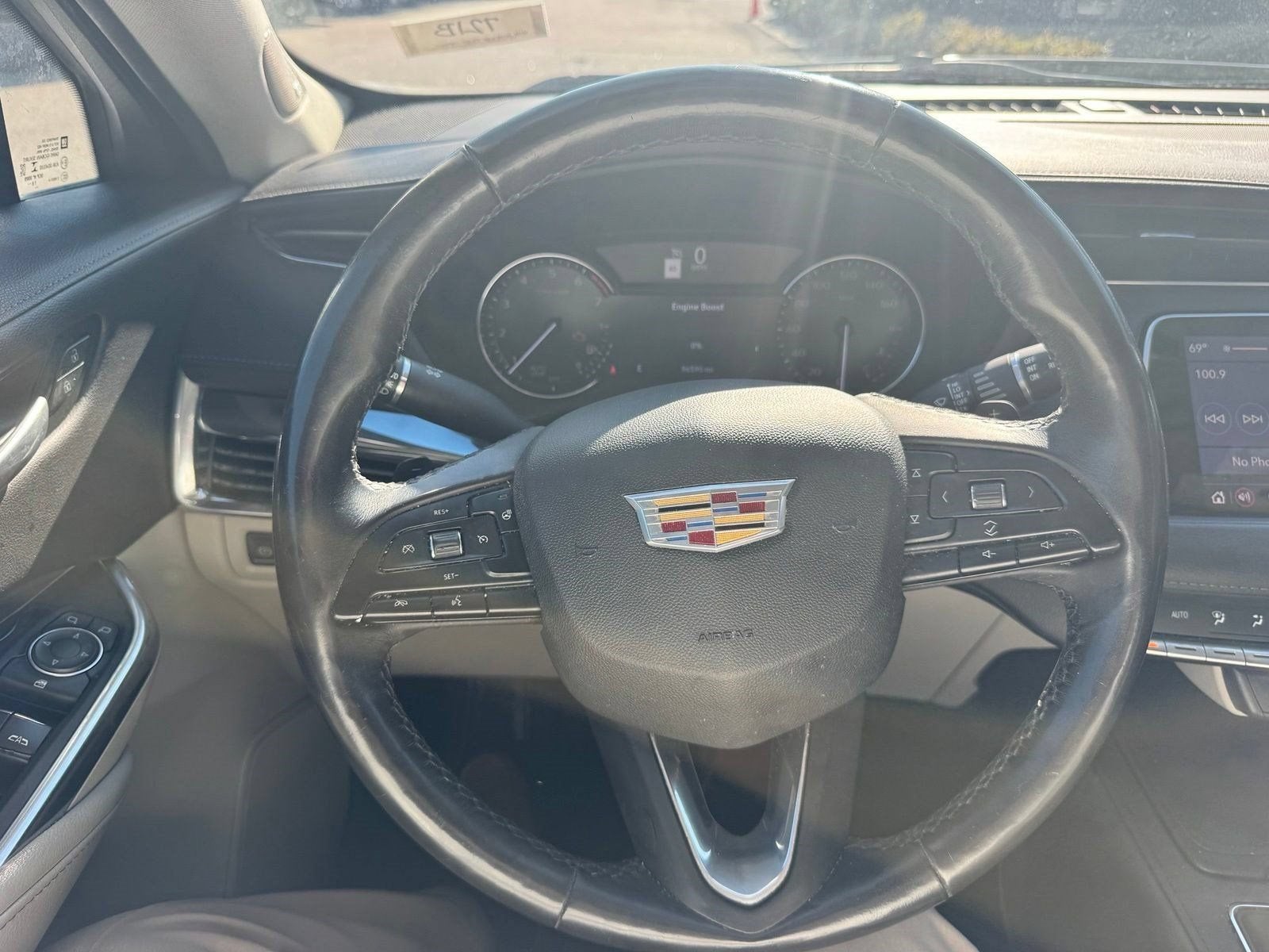 2019 Cadillac XT4 Luxury - Photo 10