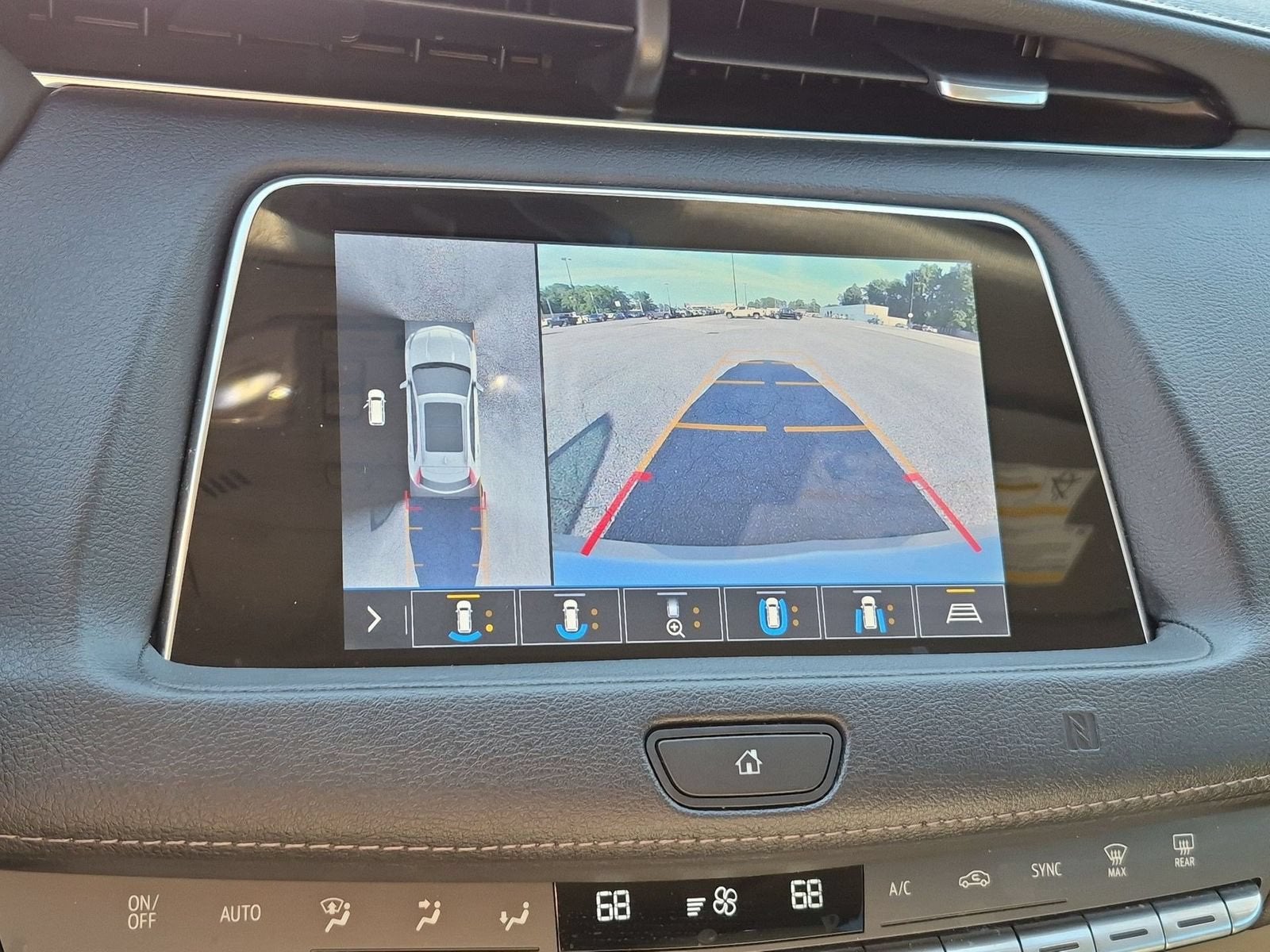 2019 Cadillac XT4 FWD Premium Luxury