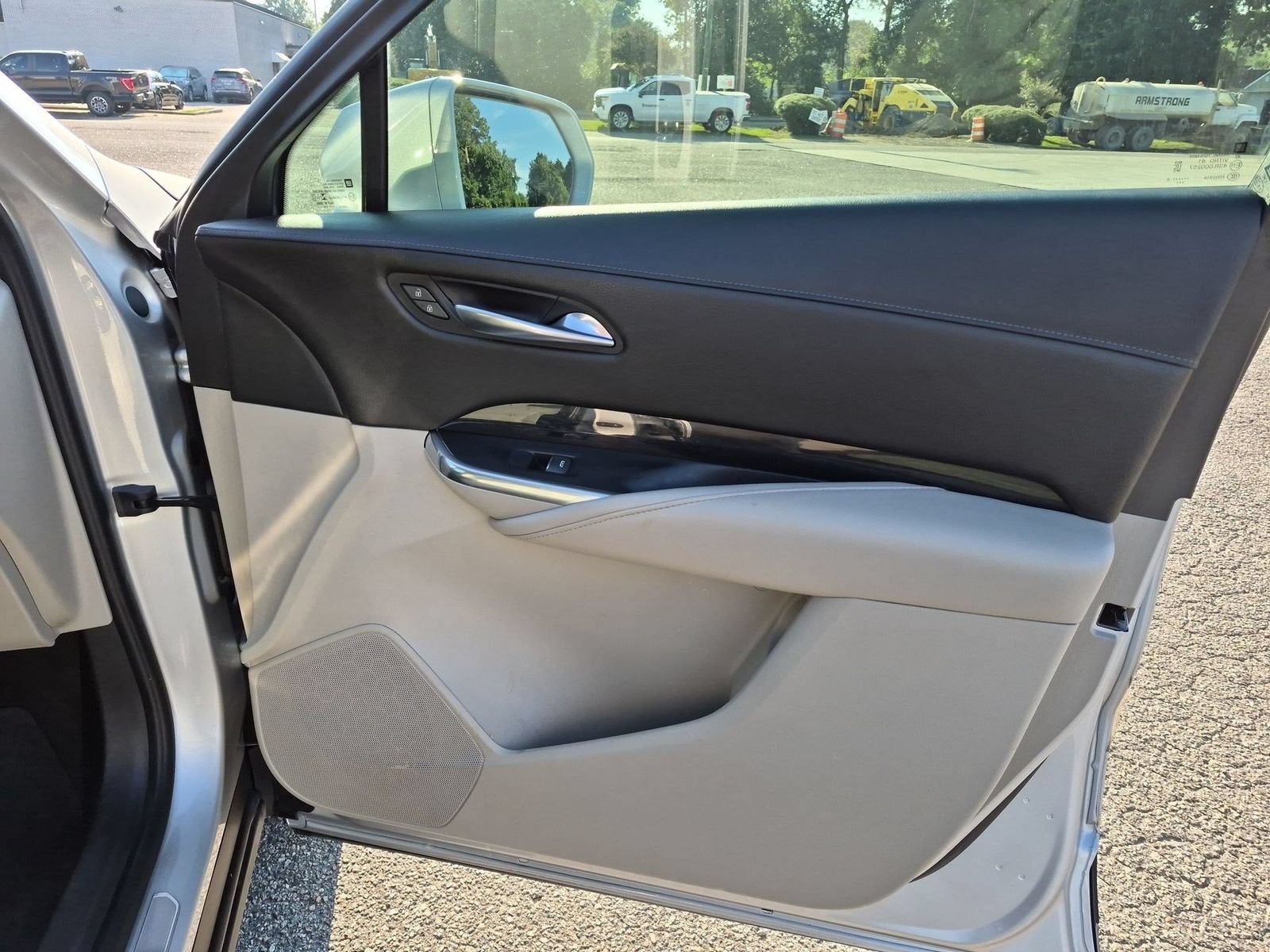 2019 Cadillac XT4 FWD Premium Luxury