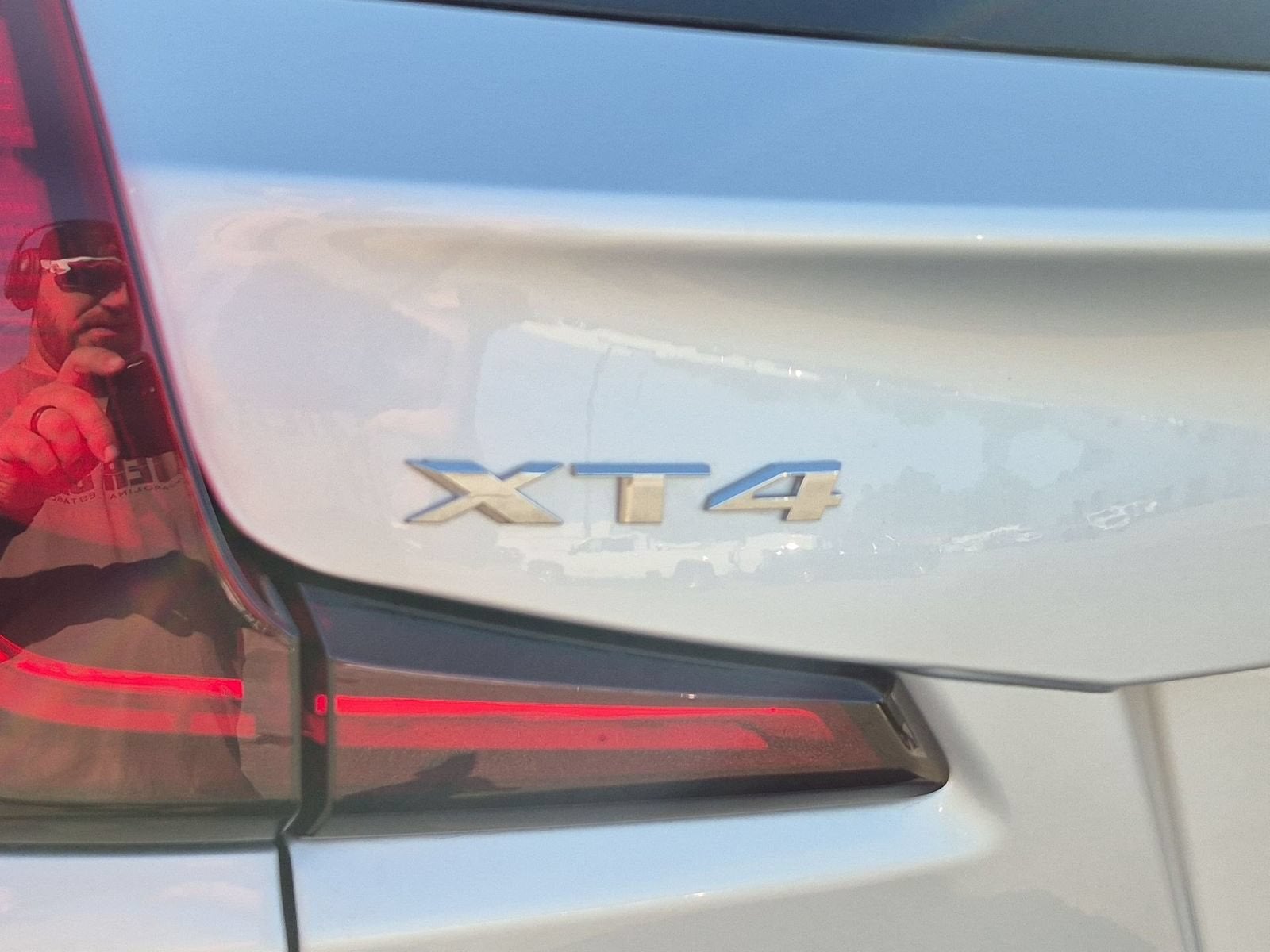 2019 Cadillac XT4 FWD Premium Luxury