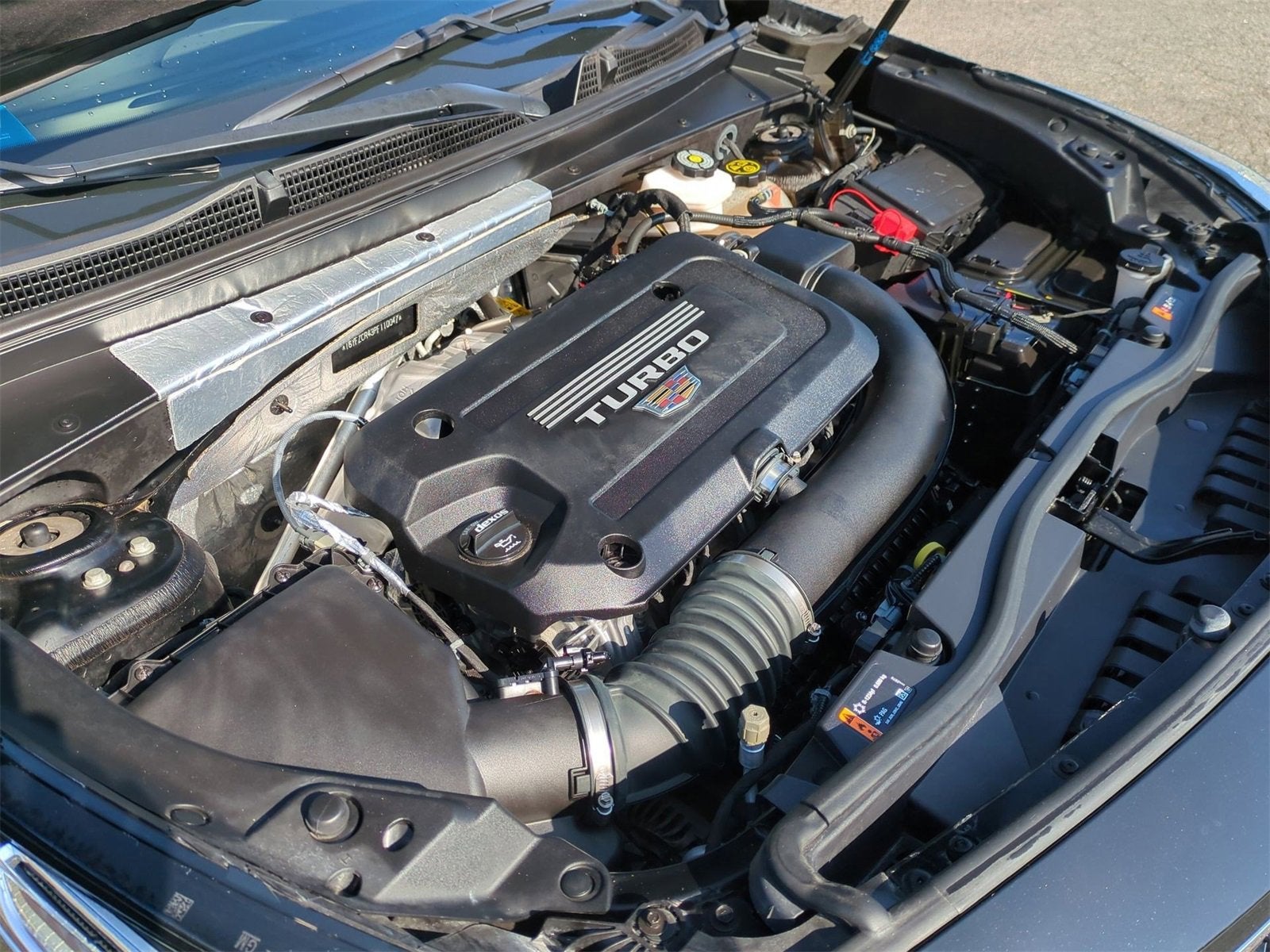 2023 Cadillac XT4 Premium Luxury