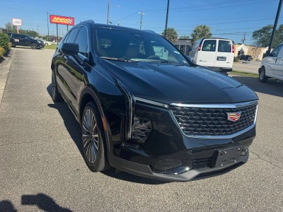 2024 Cadillac XT4 Premium Luxury
