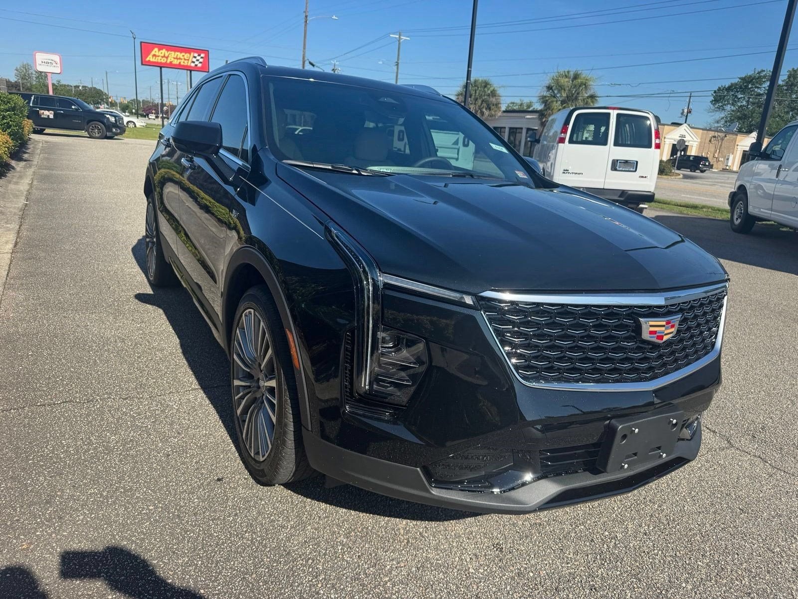 2024 Cadillac XT4 Premium Luxury