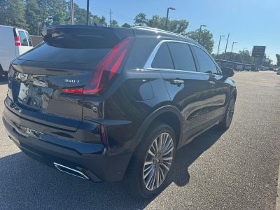 2024 Cadillac XT4 Premium Luxury