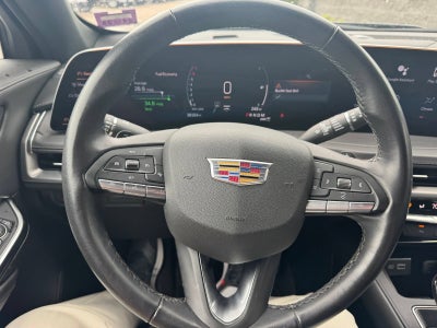 2025 Cadillac XT4 Premium Luxury