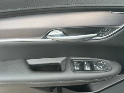 2023 Cadillac XT5 Luxury