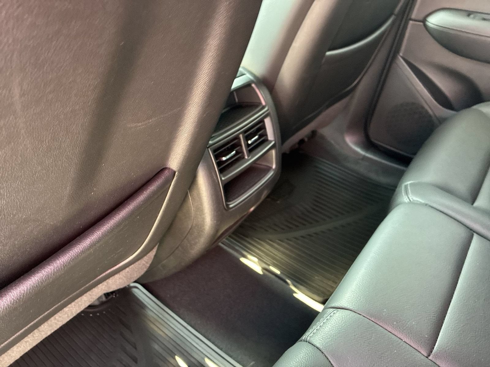2024 Cadillac XT5 Luxury