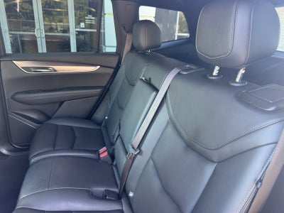 2024 Cadillac XT6 Luxury