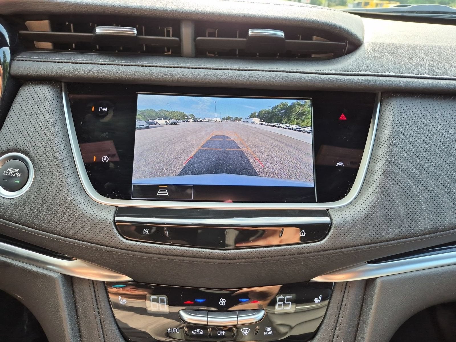 2024 Cadillac XT6 Luxury